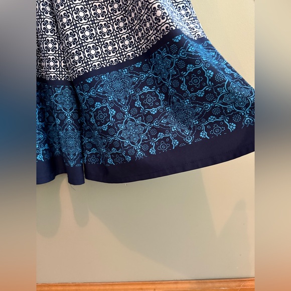 Dana Buchman Navy Blue and White Geometric Jumpsuit Romper - Picture 15 of 17